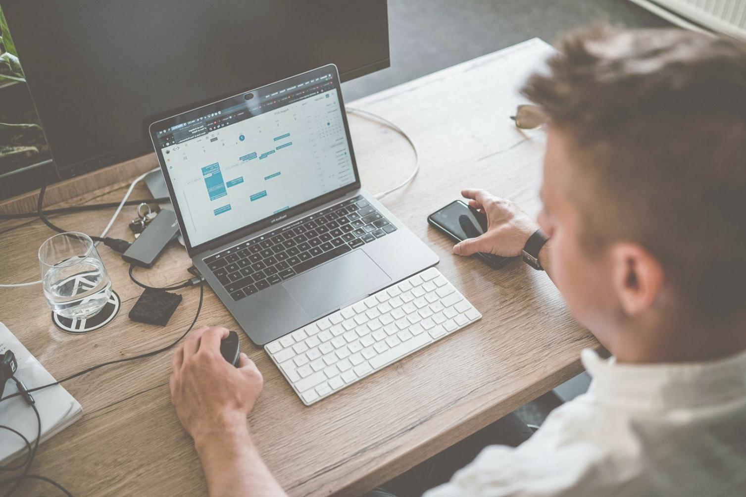 Analyse de stratégie financière collaborative